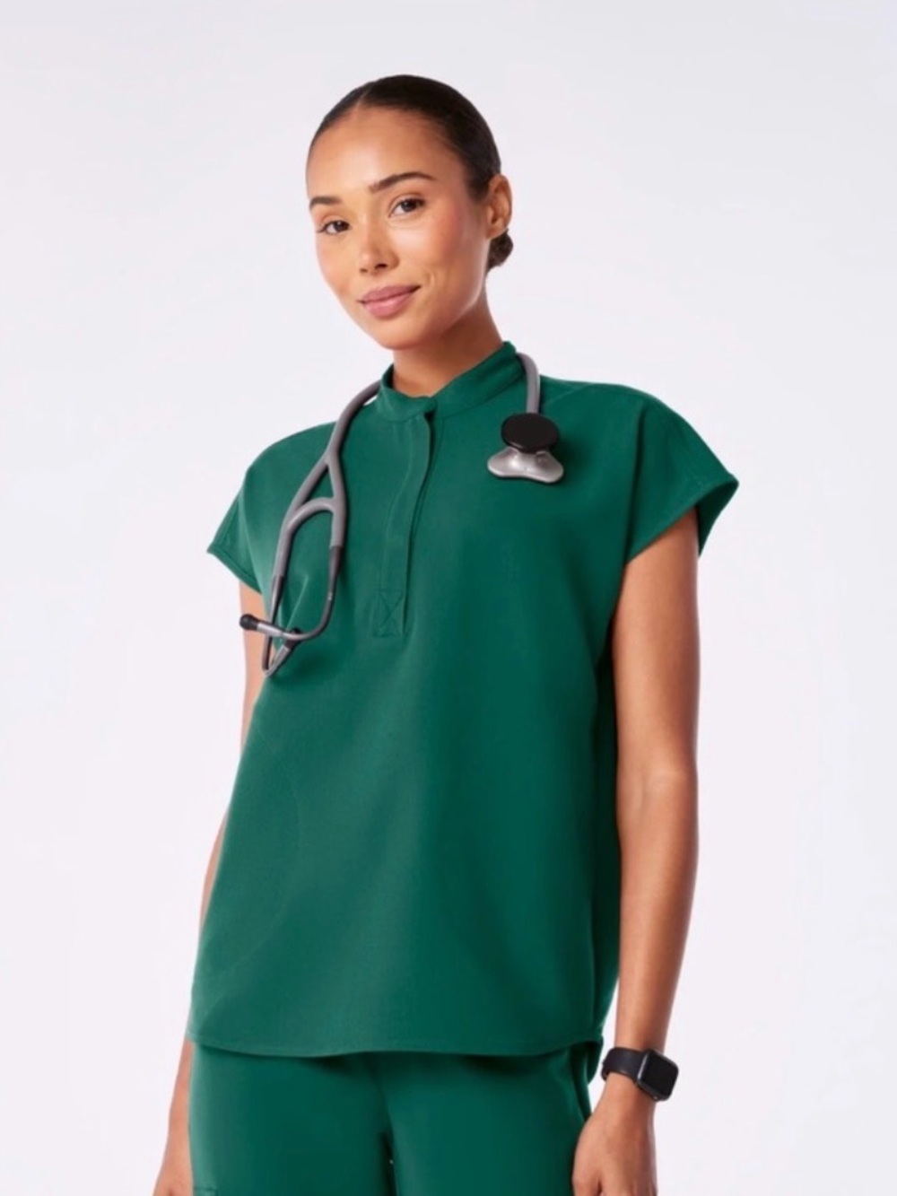 FIGS Rafaela Hunter Green Women's Short-Sleeve Scrub Top, size M